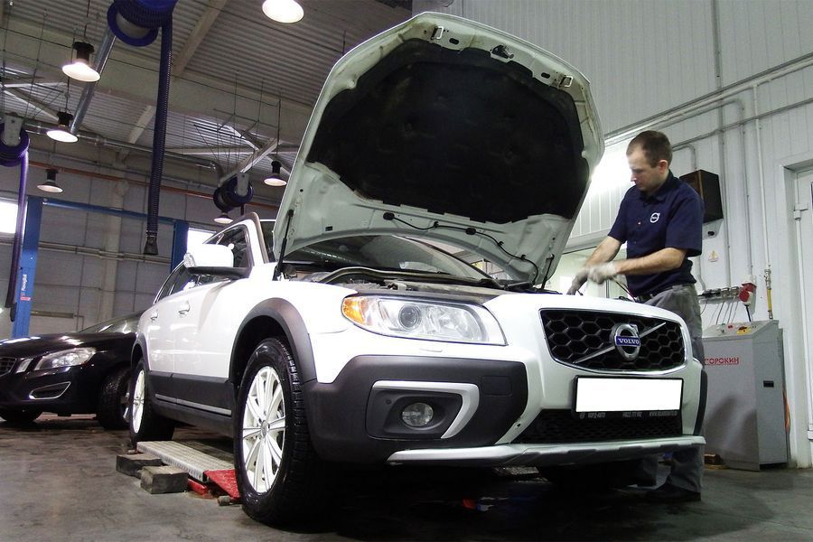 Заказать кузовной ремонт Volvo в Москве